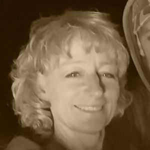 Meet your Posher, Angie